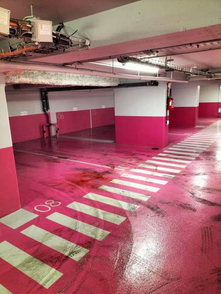 Avant remise en état d'un parking souterrain à Paris en Île-de-France 